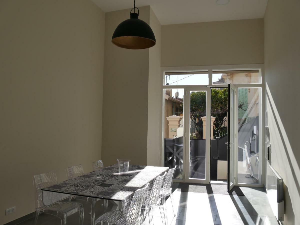 Grand Loft Chic Et Moderne, Deco Industrielle Appartement Beausoleil Buitenkant foto