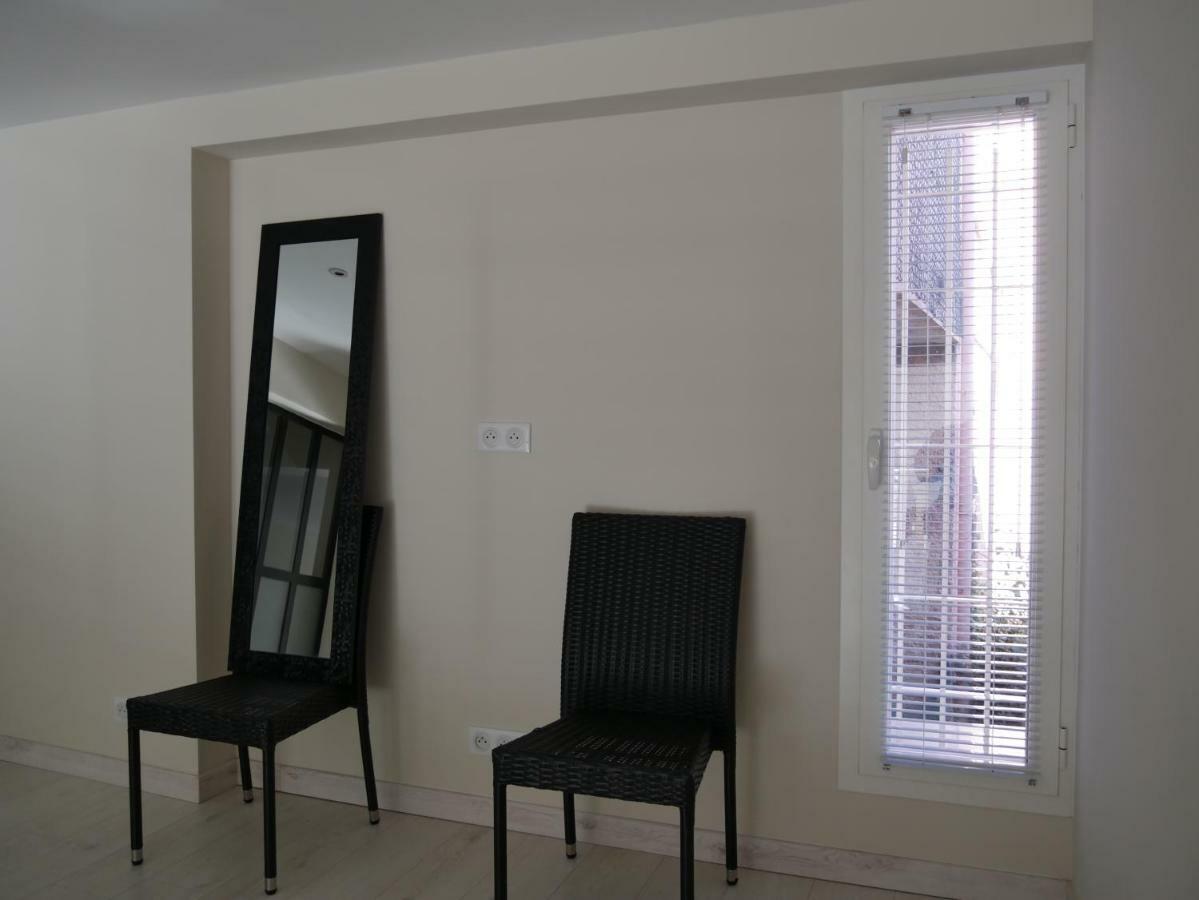 Grand Loft Chic Et Moderne, Deco Industrielle Appartement Beausoleil Buitenkant foto